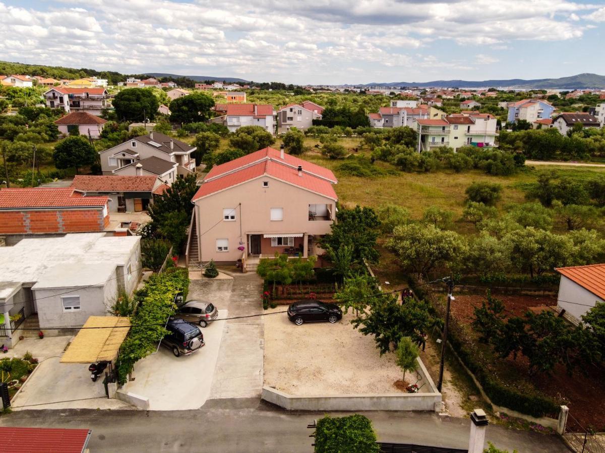 Apartments Anita Bibinje Exterior photo